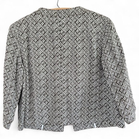 Talbots Womens Short Swing Jacket Size 12 Brown & White Patterned Button-Front - Picture 5 of 7